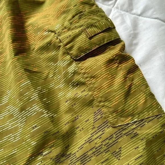 Columbia PFG fishing shorts size 40 green - Picture 8 of 8